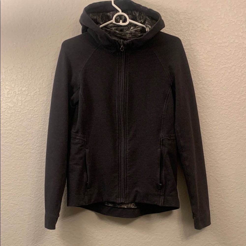 lululemon athletica Black Sweatshirt with Hood and Slim Fit